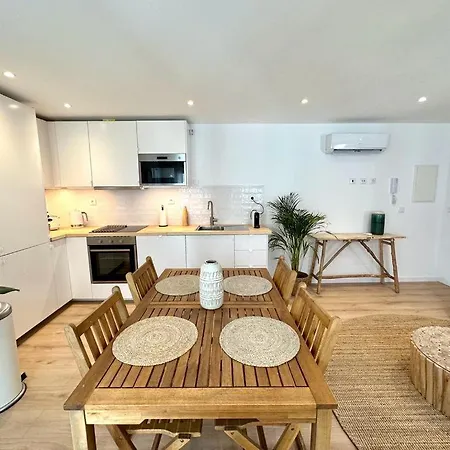 Lägenhet Apartamento Duplex 2 Min Da Praia
